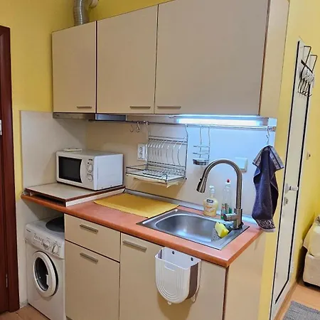 Rainbow 2 7 Apartament