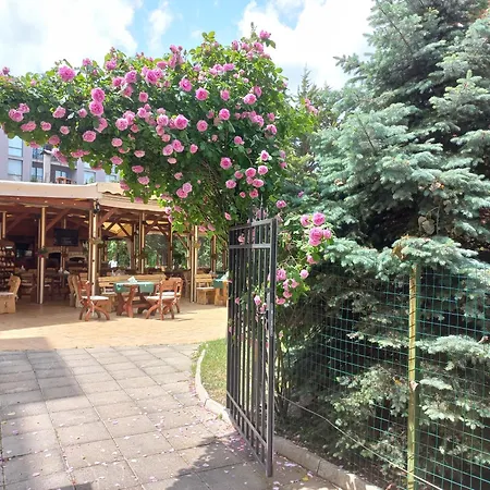 Rainbow 2 7 Apartament