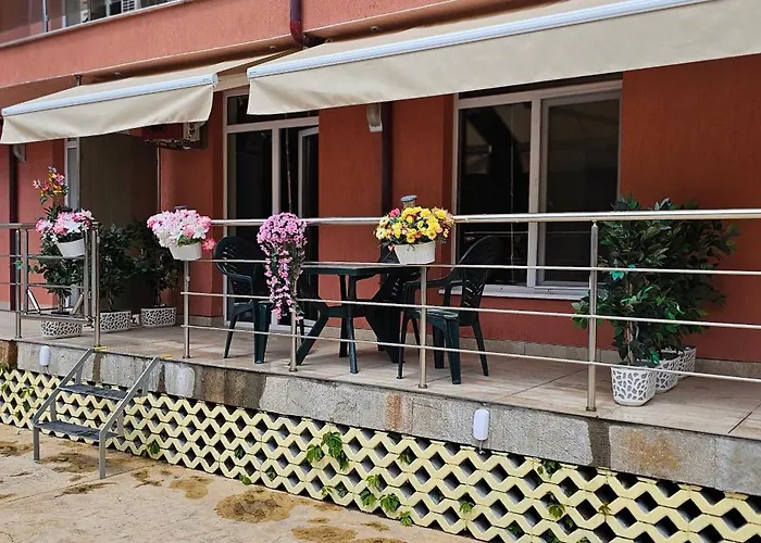 Rainbow 2 7 Σάνι Μπιτς